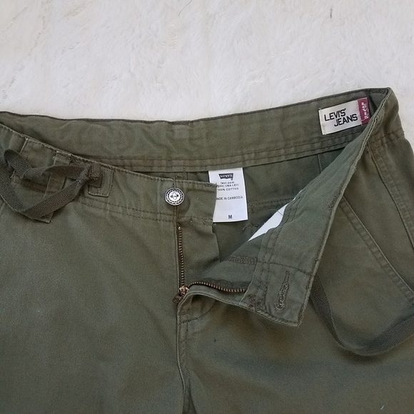 Levi's Jeans Cargo Capri Pants - Picture 5 of 8